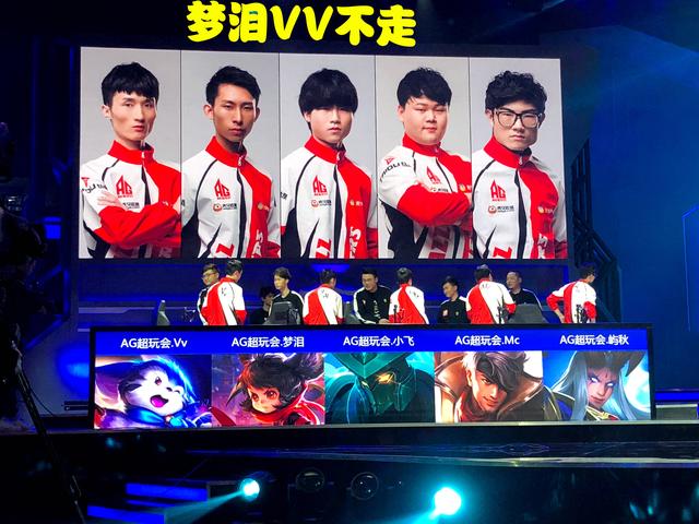 刘翠青获残特奥会女子T11级100米跑冠军
